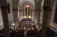 Gounod-Requiem bei Kerzenschein