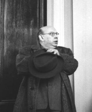 Hanns Eisler am 21.03.1950 in Berlin, Allgemeiner Deutscher Nachrichtendienst - Zentralbild (Bild 183) Accession number Bild 183-19204-2132
