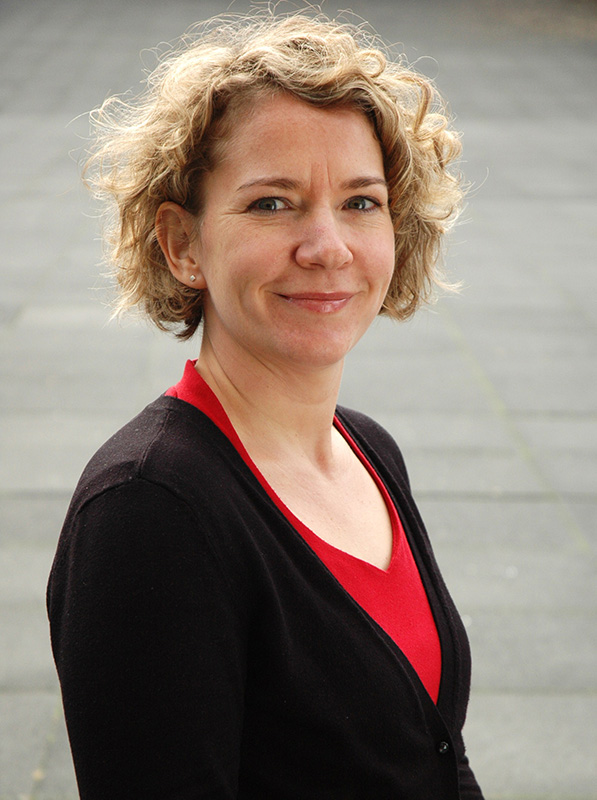 Katrin Petlusch (Foto: Jörn Ziller) Katrin Petlusch (Foto: Jörn Ziller)