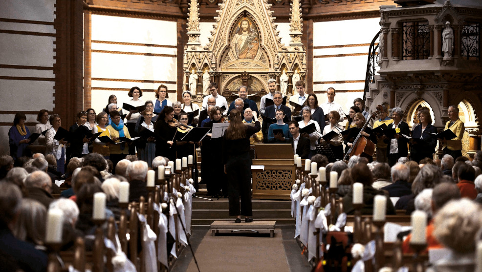 Foto: Aufführung "Tiden har sin gång" in St. Gertrud in Hamburg-Uhlenhorst (Johannes Rupf)