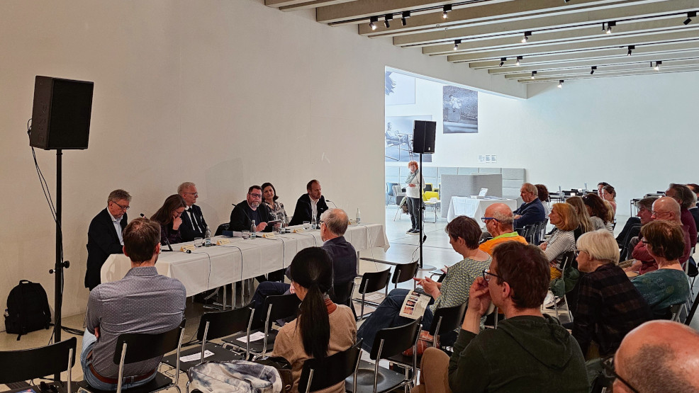 Foto: Kulturpolitische Podiumsdiskussion "CHORIZONTE" am 10. Mai 2025 (Ina Mecke)