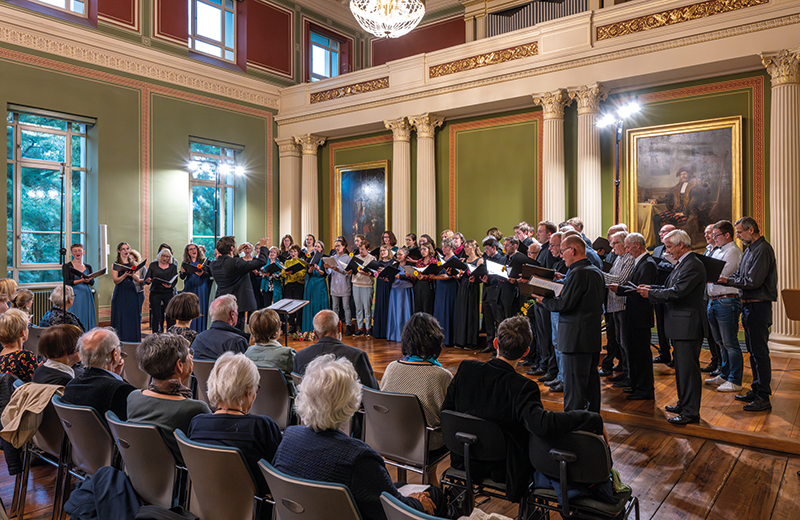 Foto: Festkonzert Hallenser Madrigalisten gemeinsam mit den Ehemaligen (Holger Schneider) 